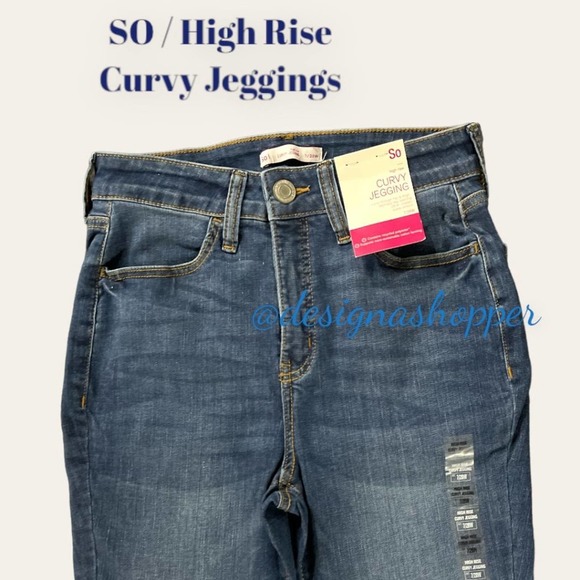 SO High Rise Curvy Jegging Jeans Size 7/28 NWT Medium blue wash - Picture 2 of 3